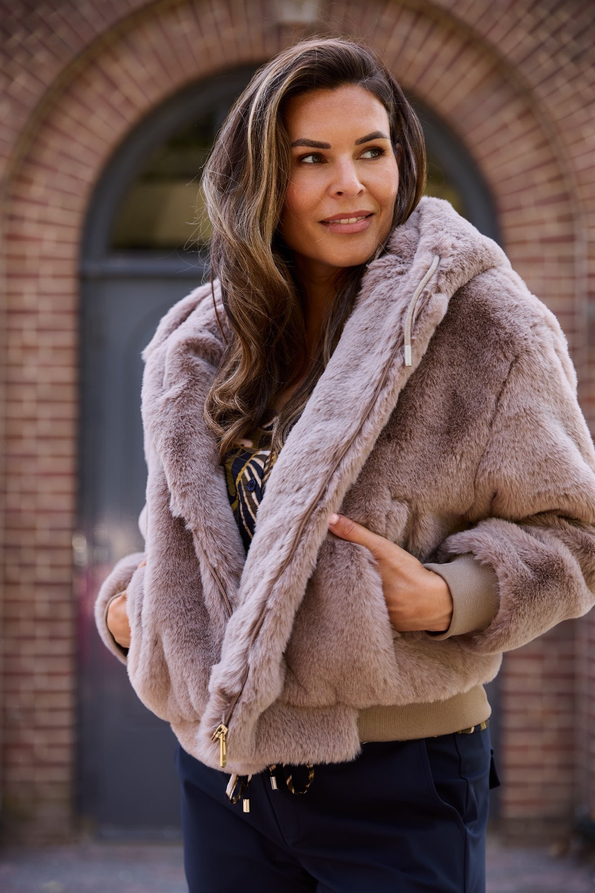 Jacky | beige