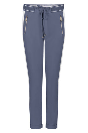 Eve | blue