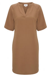 Veronique | summer camel