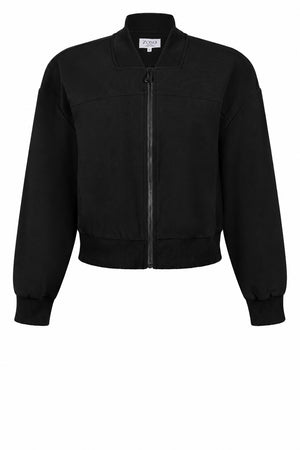 Ciska | black