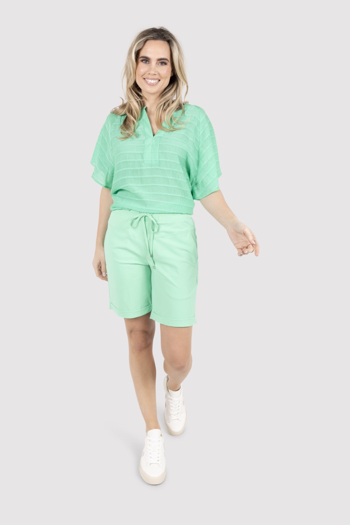 Desi | mint