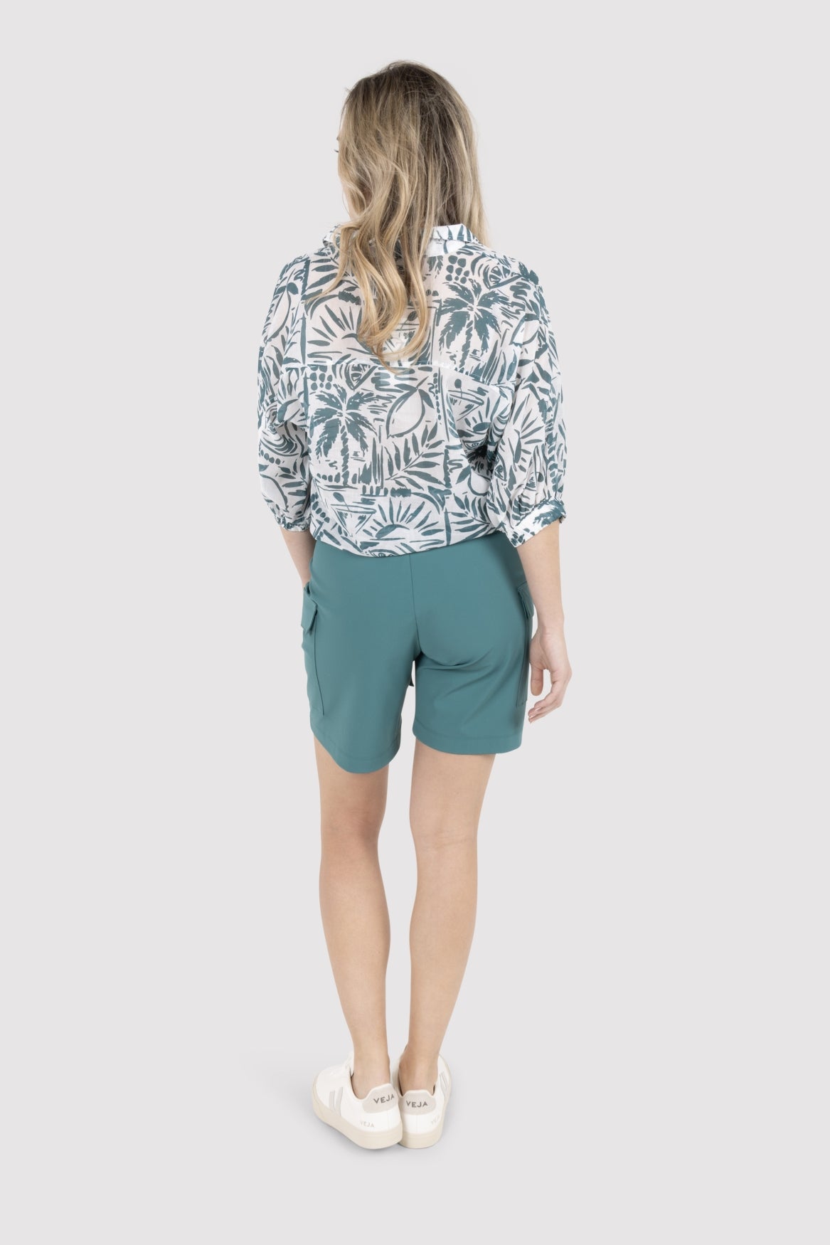 Fonda | white/green