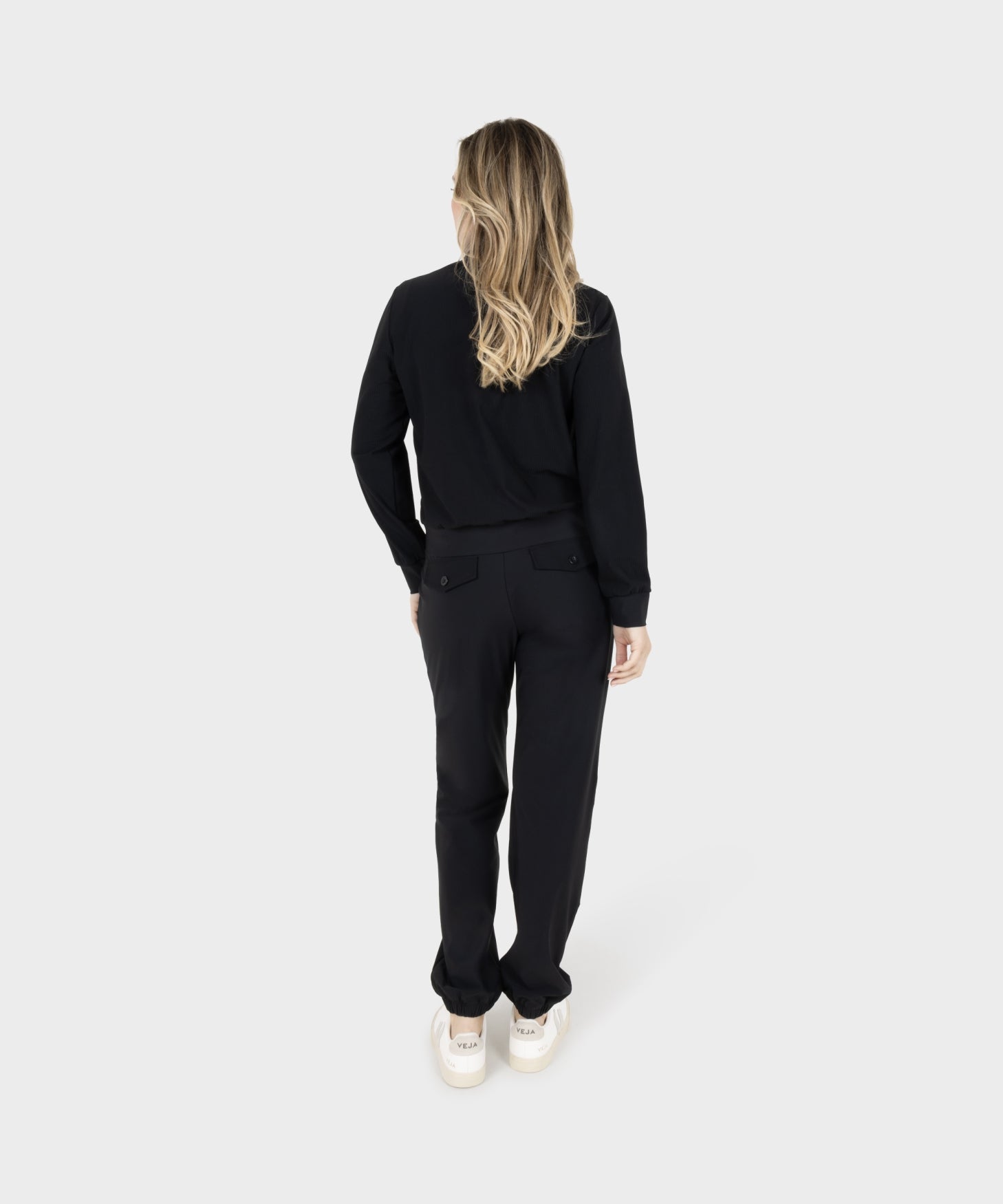 Francis | black