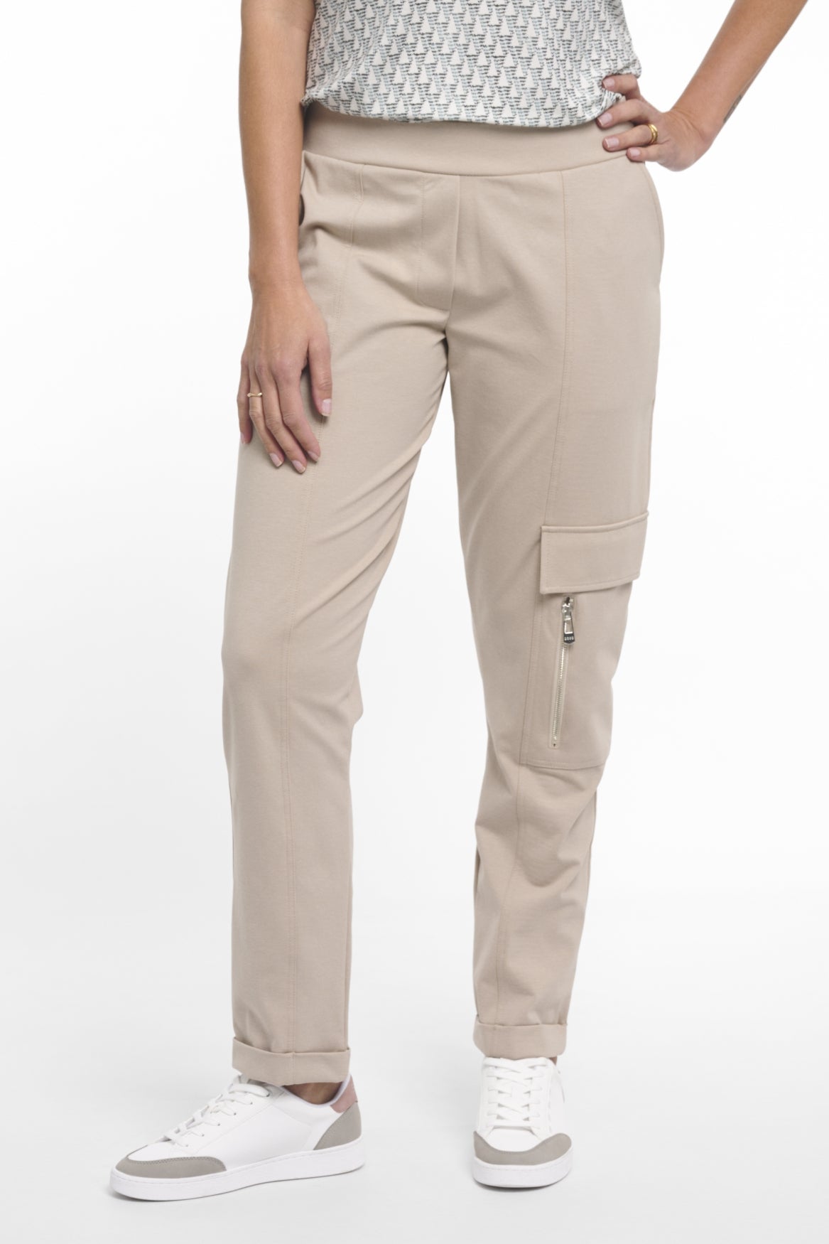 Paloma | sand stone