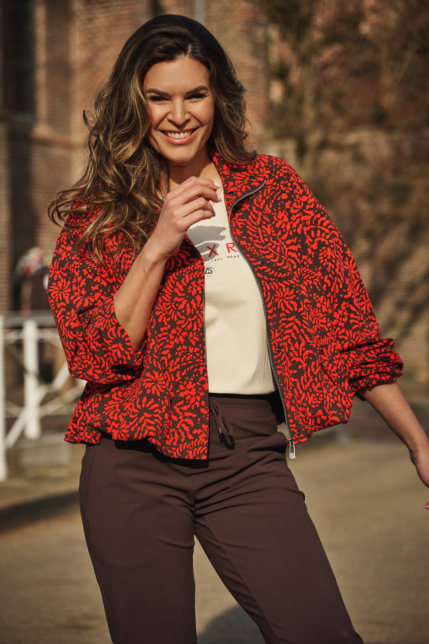 Gwen | espresso-red