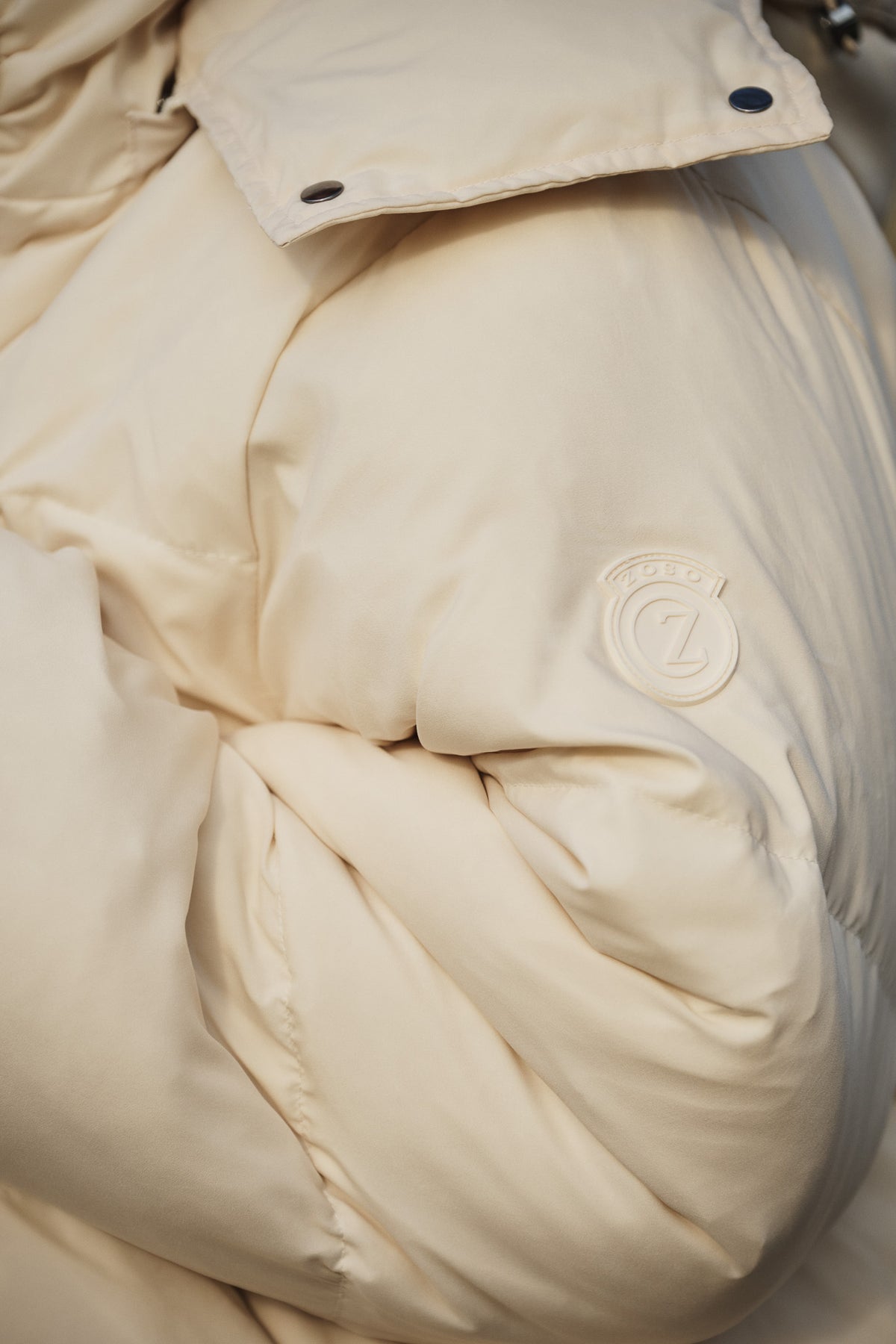 Chloe | ivory