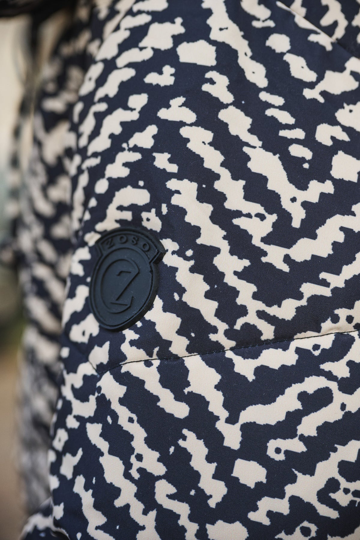 Fleur | ivory-black