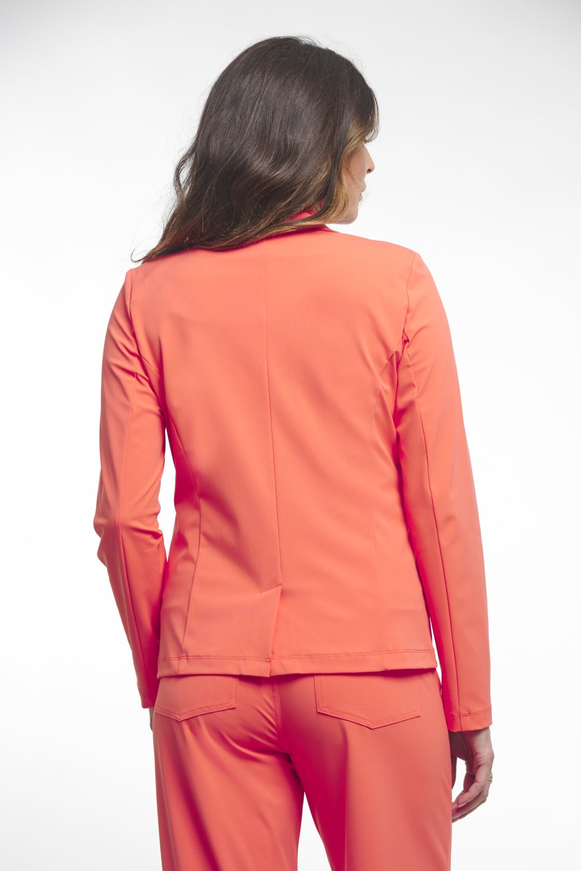 Chantal | coral