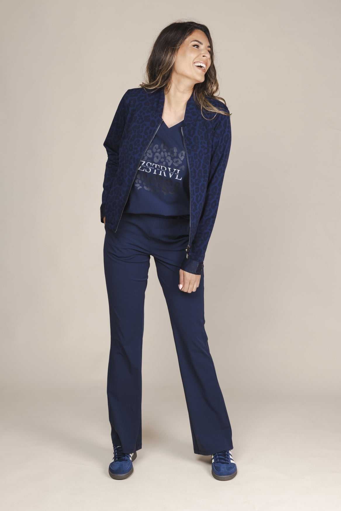 Jade | navy